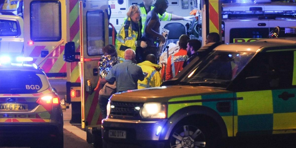 La policía británica del Transporte informó que se han registrado "varios heridos" como resultado del incidente ocurrido en el área del Puente de 
Londres.