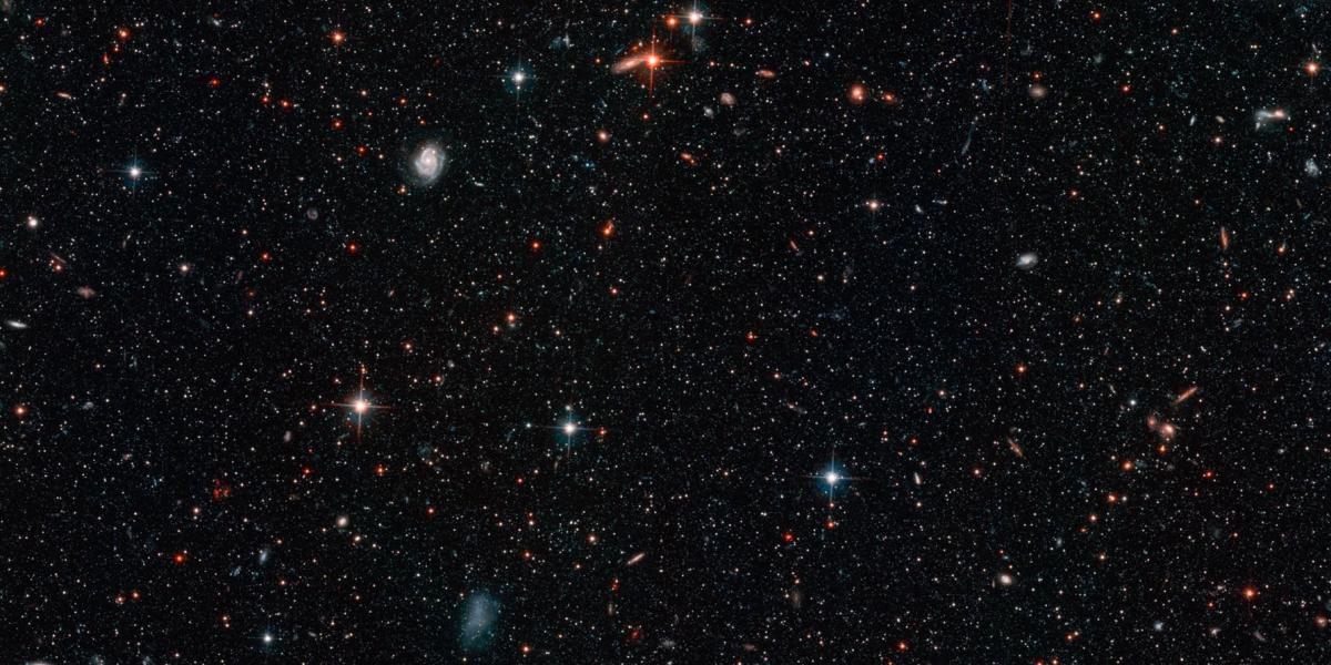 Imagen de mas de 300.000 estrellas enanas débiles y 
estrellas gigantes brillantes.