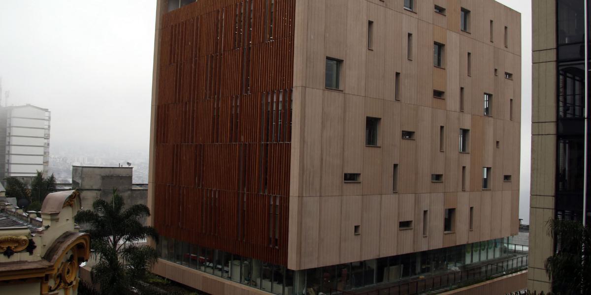 La sede del nuevo centro cultural del Banco de la República está ubicada en el corazón de la capital caldense.