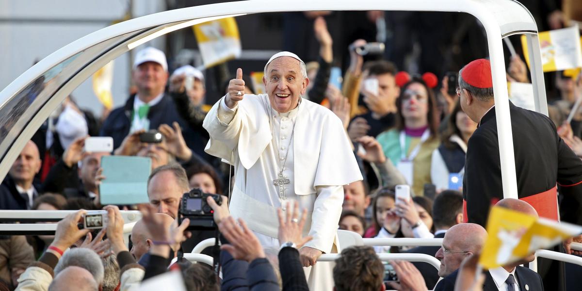 Autoridades eclesiásticas piden a los fieles salir a las calles para acompañar al Papa