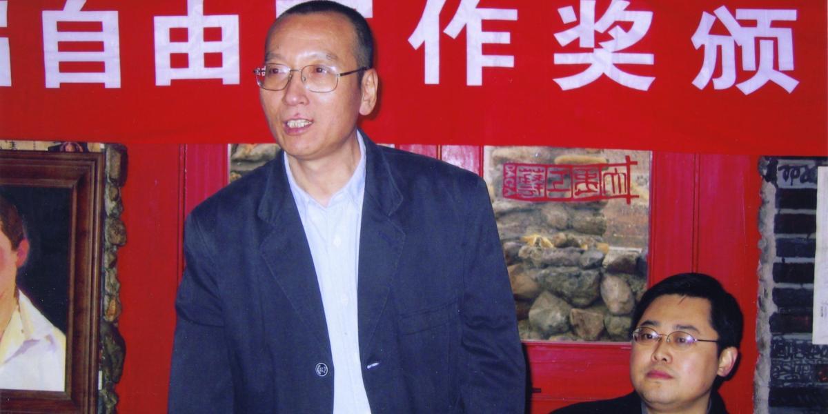 Liu Xiaobo ha sido liberado por razones médicas tras haberle diagnosticado un cáncer de hígado terminal, según confirmó SU abogado Mo Shaoping.