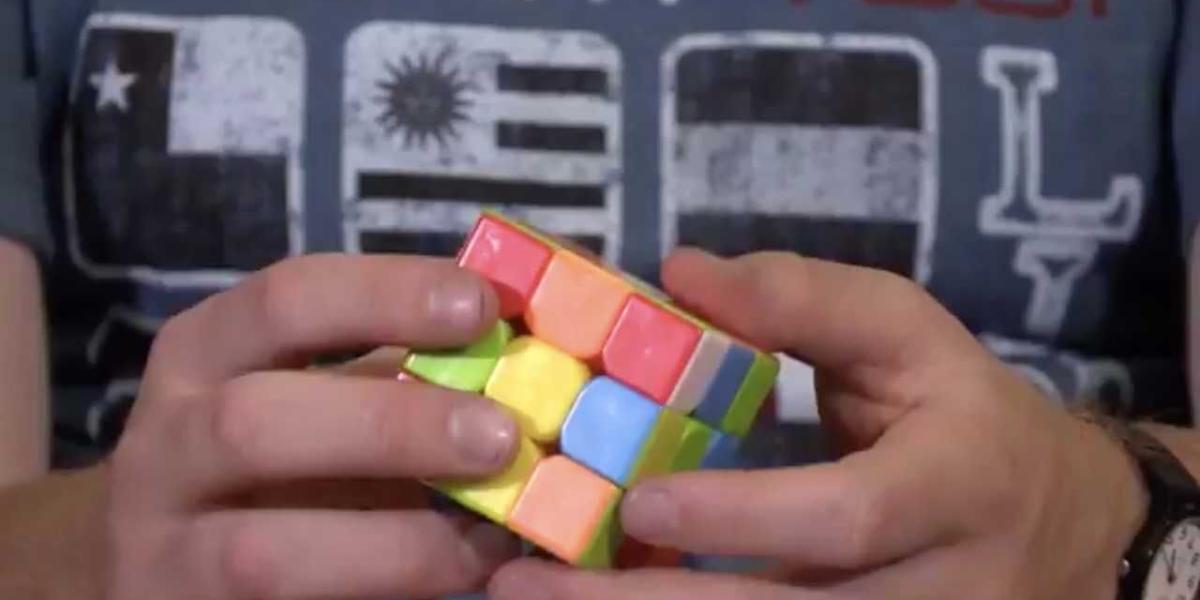 Feliks Zemdegs, campeón mundial del cubo Rubik