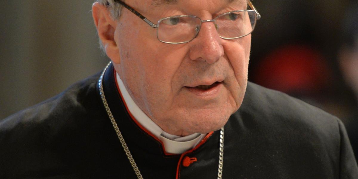 El cardenal Pell niega las acusaciones en su contra.