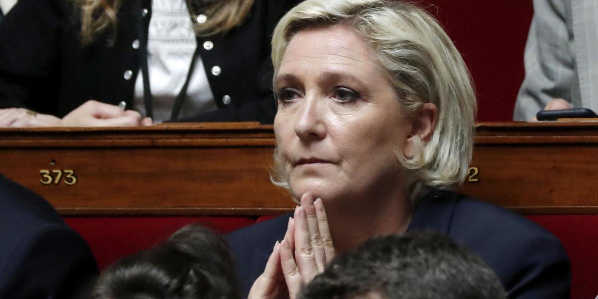 La presidenta del partido ultraderechista Frente Nacional, Marine Le Pen, asistió esta semana a su primera sesión parlamentaria tras la segunda vuelta de las elecciones presidenciales francesas.