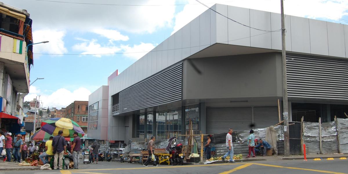 El nuevo centro comercial del café está ubicado frente a la Alcaldía de Armenia y costó más de 10 mil millones de pesos.