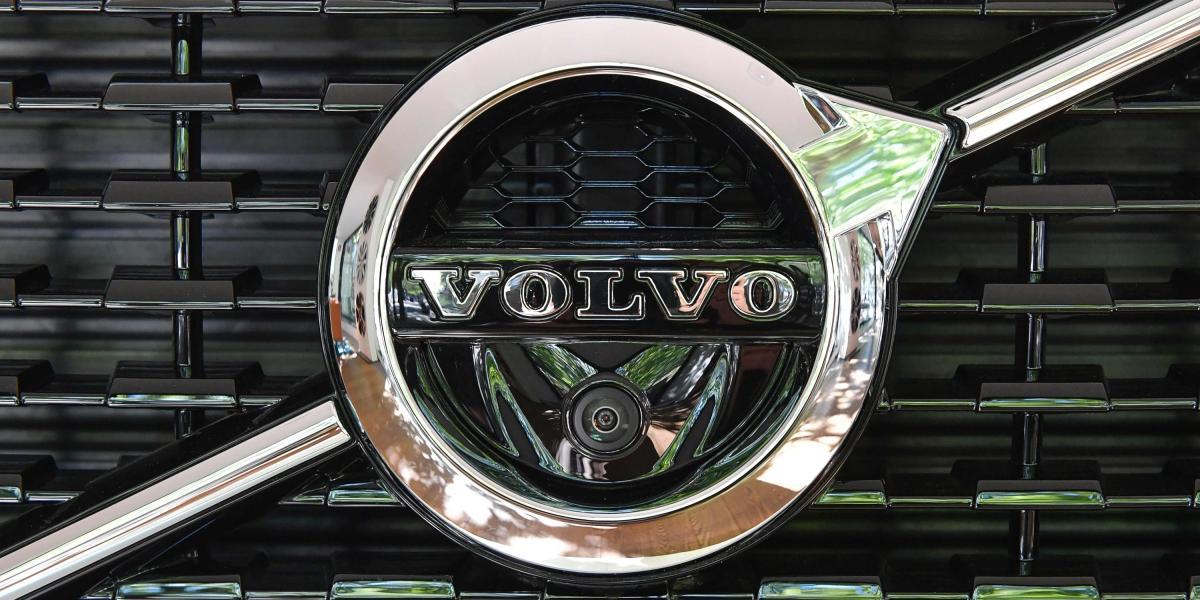 "Este anuncio marca el final de los coches equipados solamente con un motor a combustión" dijo el presidente de Volvo.