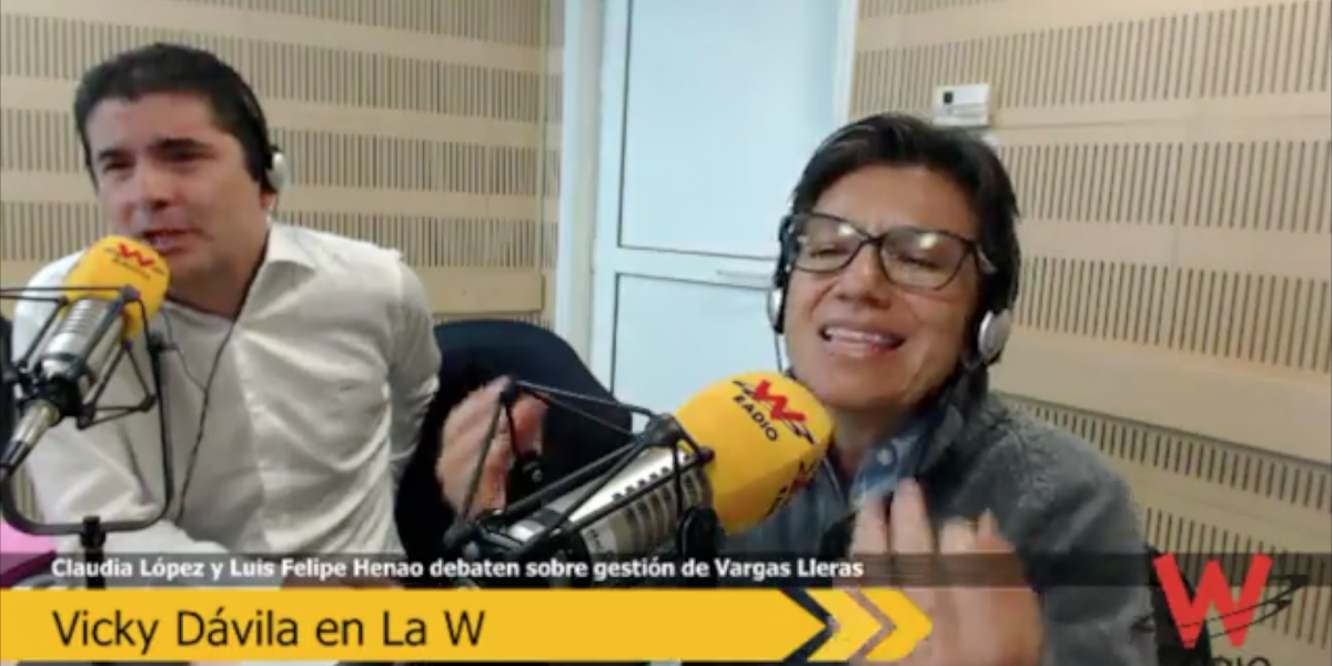 Claudia López y el exministro Luis Felipe Henao tuvieron un candente debate en La W radio el 14 de marzo.