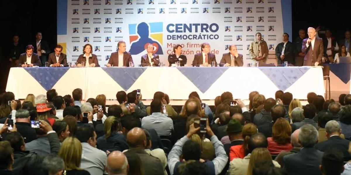 Varios precandidatos del uribismo en la convención del Centro Democrático el pasado mes de mayo.