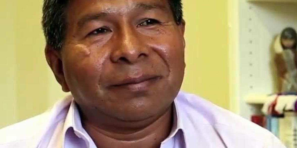 El alcalde del municipio de Toribío, Cauca, Alcibiades Escué, dice que estafan a su nombre.