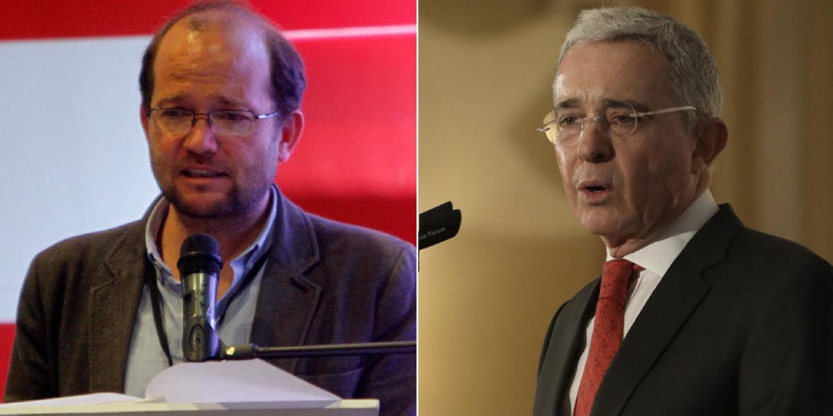 Él periodista Daniel Samper Ospina y el expresidente Álvaro Uribe.