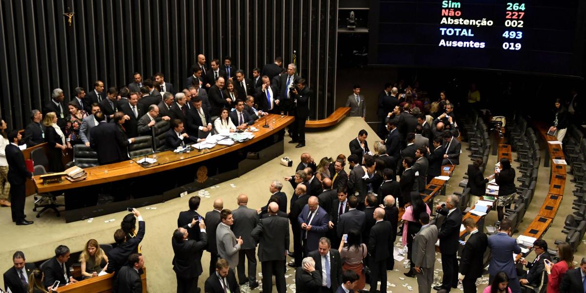 Muchos congresistas brasileños que impidieron que al presidente Michel Temer sea juzgado tienen procesos por corrupción.