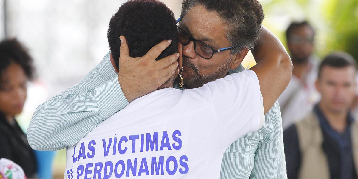 La fotografía ‘Paz’ fue tomada durante un acto de perdón por parte de las Farc con víctimas de La Chinita, Apartadó