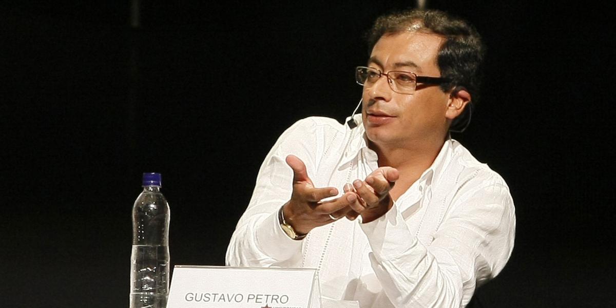 El exalcalde de Bogotá, Gustavo Petro, advierte que un agravamiento de la crisis venezolana podría repercutir en un aumento del éxodo hacia Colombia. (Foto de archivo).