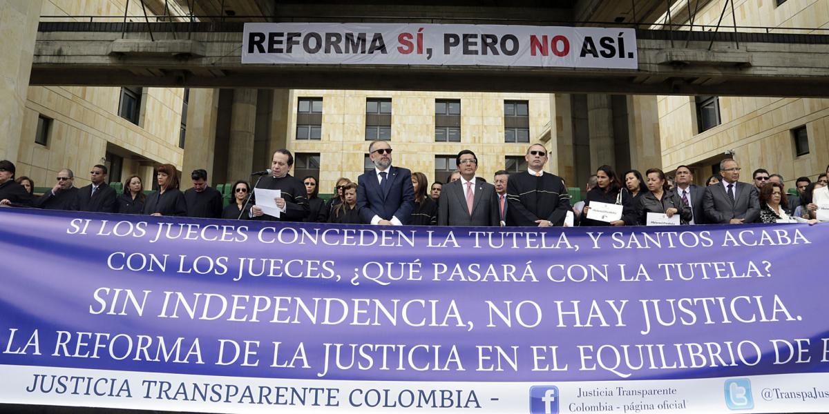 Las cortes lideraron campaña de rechazo a la reforma del equilibrio de poderes.