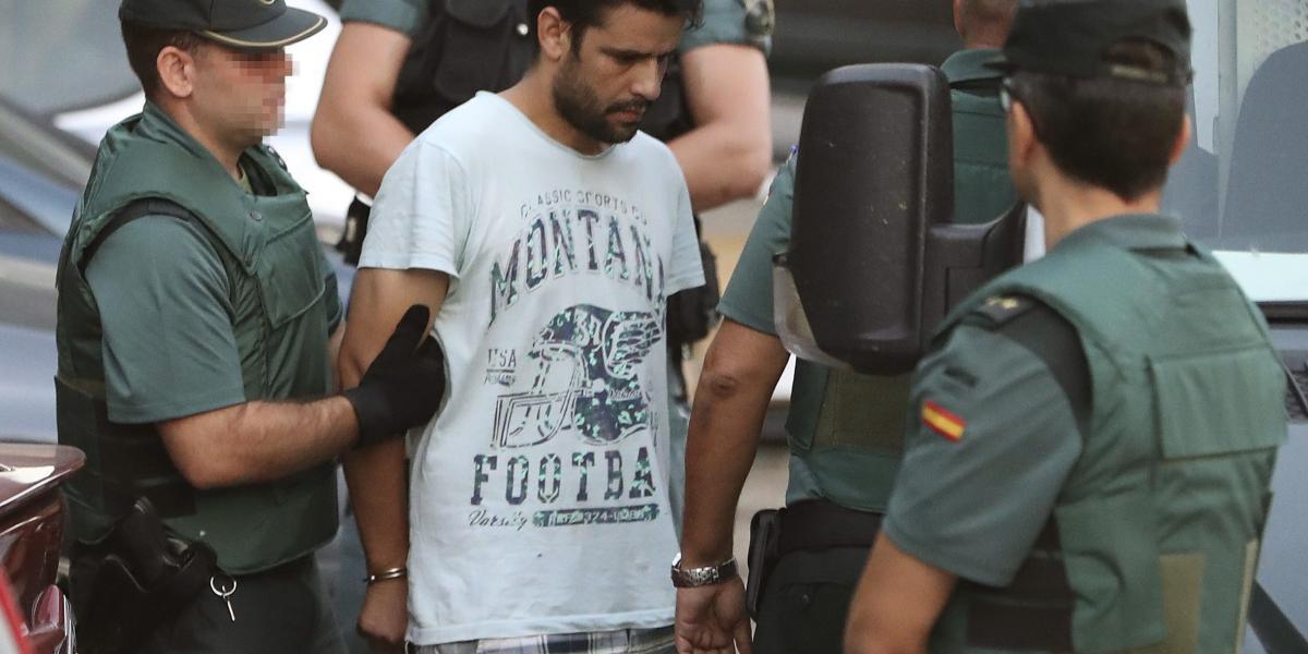 De los que cinco sospechosos que fueron abatidos en Cambrils, al menos dos murieron en la explosión del miércoles en la vivienda de Alcanar y el último, Younes Abouyaaqoub, fue abatido el lunes por la Policía catalana.