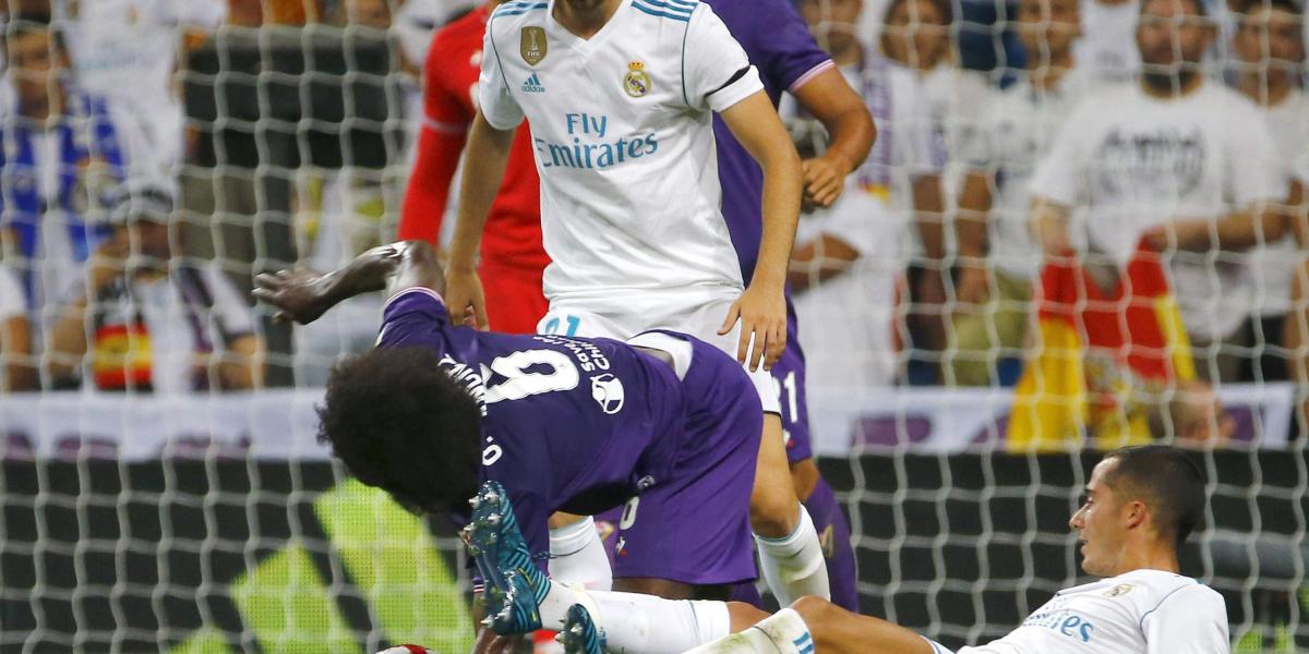 Carlos Sánchez en el juego contra el Real Madrid.