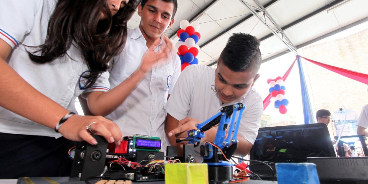 Buscan jóvenes con proyectos en ciencia y tecnología