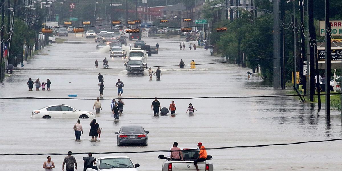 El pronóstico de Harvey es "incierto", dijo este lunes el director de los servicios meteorológicos de Estados Unidos.