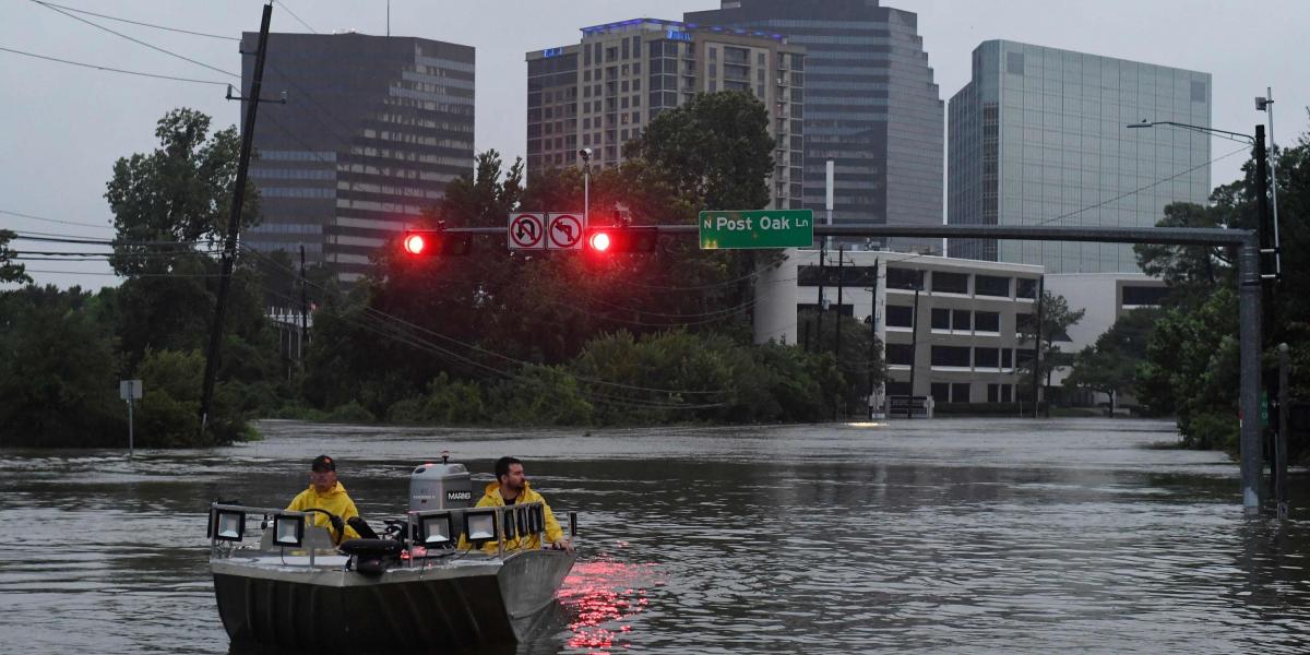 El paso de la tormenta Harvey dejó cinco personas muertas en Texas.
