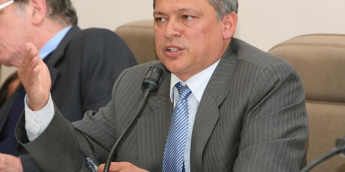 El presidente del Partido Conservador, el senador Hernán Andrade.