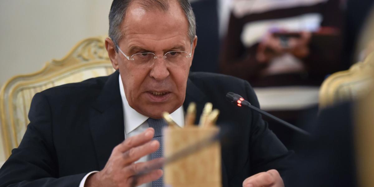 El ministro de Asuntos Exteriores ruso, Serguéi Lavrov, afirmó que Rusia y Francia coinciden en la necesidad de que el conflicto sirio se resuelva mediante un proceso político.