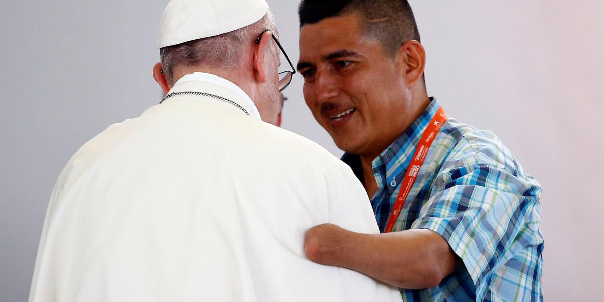 Papa Francisco se encuentra con víctimas en Villavicencio