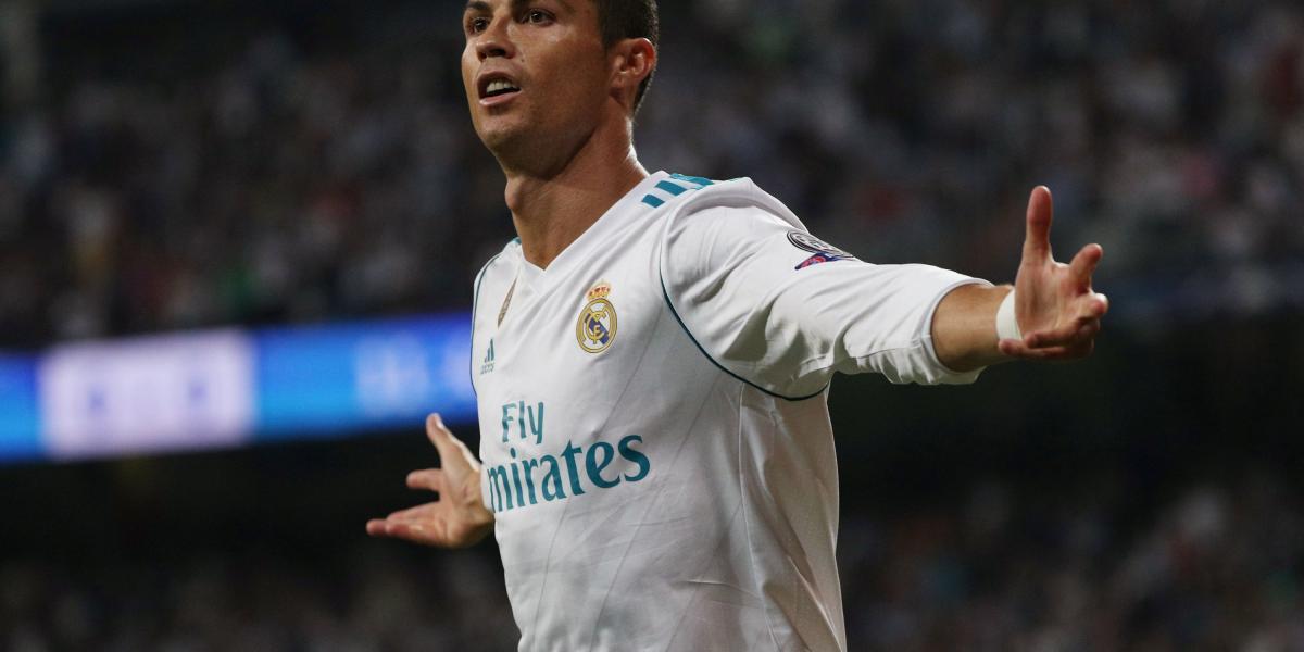 Cristiano Ronaldo
El futbolista portugués donó 700 mil euros para apoyar a las víctimas del terremoto.