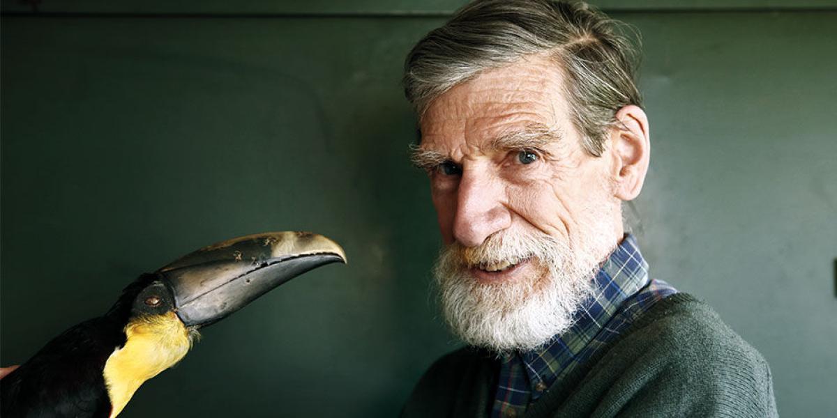 Gary Stiles está a cargo de la mayor colección de aves Colombianas que existe.