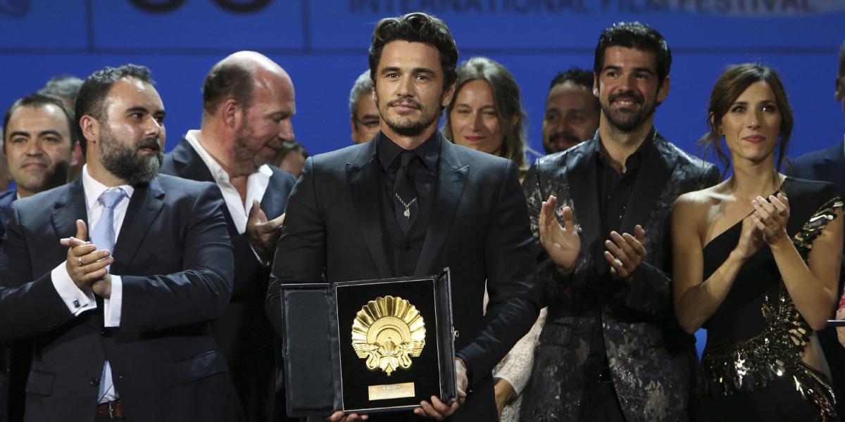 Franco, que también protagoniza la película, recibió el premio de manos del presidente del jurado, el actor John Malkovich.