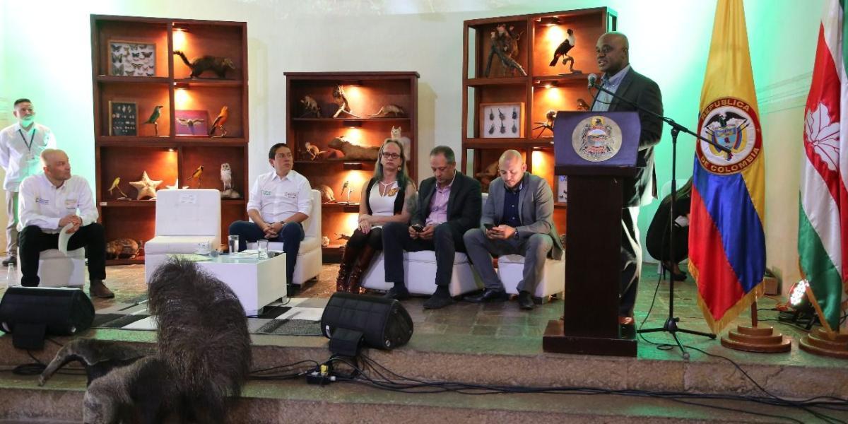 El lanzamiento del programa Boyacá Bio contó con la participación de importantes ambientalistas y el Ministro de la cartera verde.