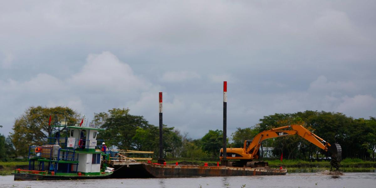 “Lo que hemos podido evidenciar es que el río Magdalena ha sido desaprovechado en materia turística, transporte de pasajeros, pero especialmente en el transporte de carga” aseguró el Gobernador Tavera.