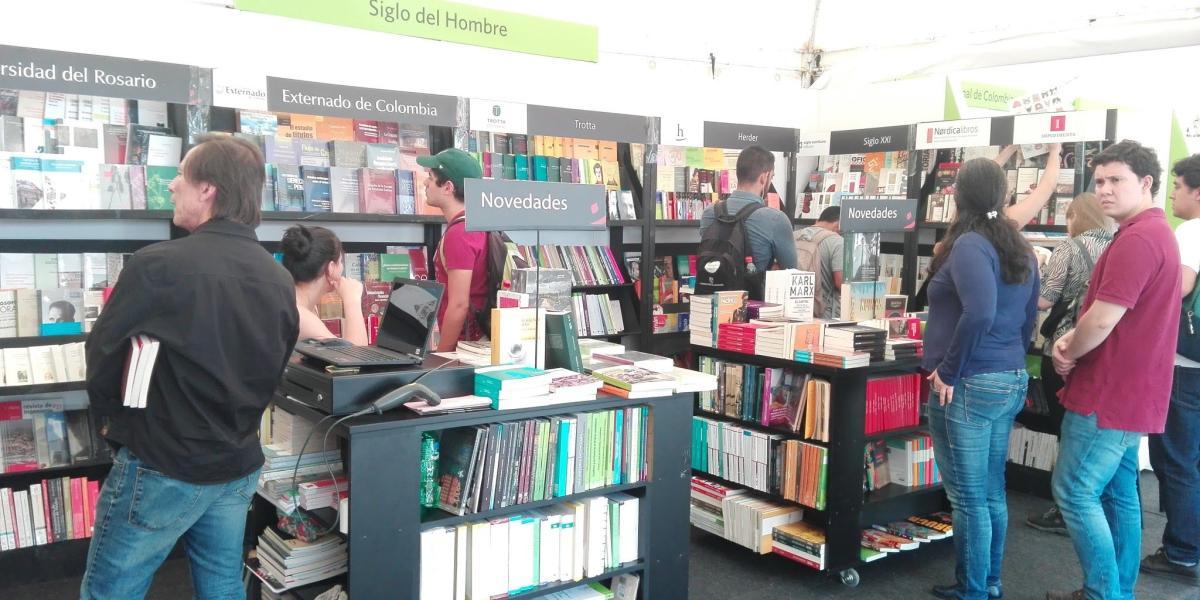 Hasta este sábado estará la Feria del Libro en la Universidad de Antioquia con entrada libre presentando la cédula.