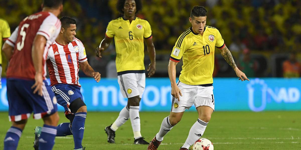 James Rodríguez en el partido contra Paraguay, fecha 17 eliminatorias al Mundial de Rusia 2018.