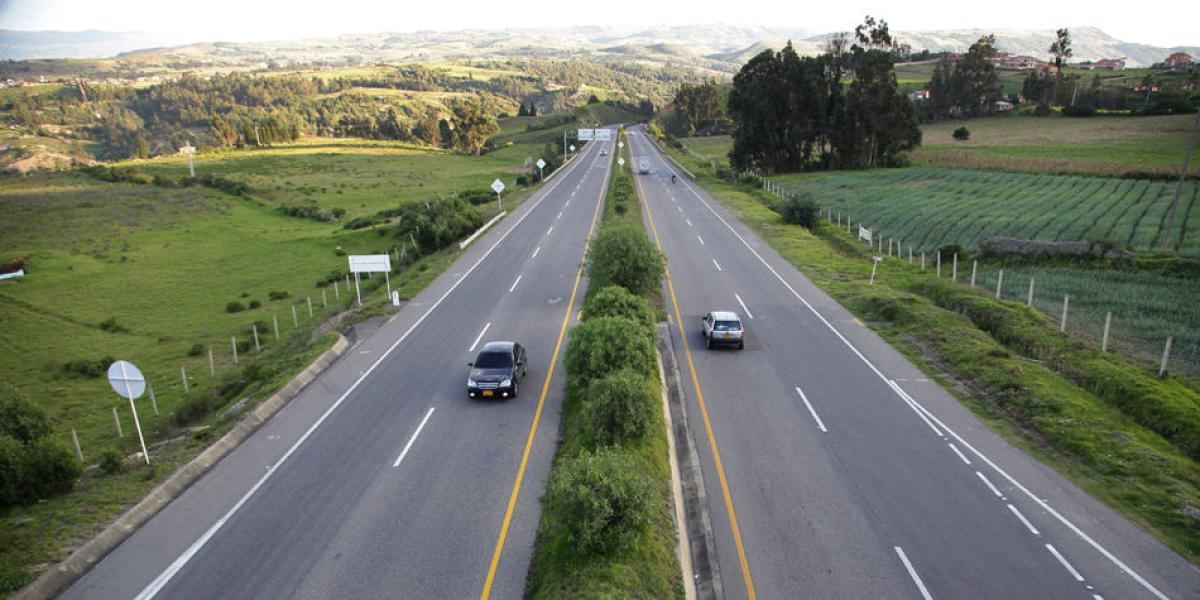 Desde el 2010, a carreteras va más del 88 % de la inversión pública en infraestructura.
