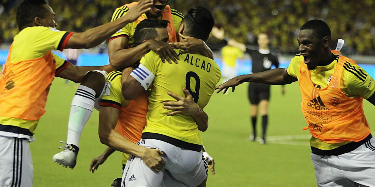 Los jugadores de Colombia saben que en ellos está la opción de ir al Mundial, el país entero los respalda.
