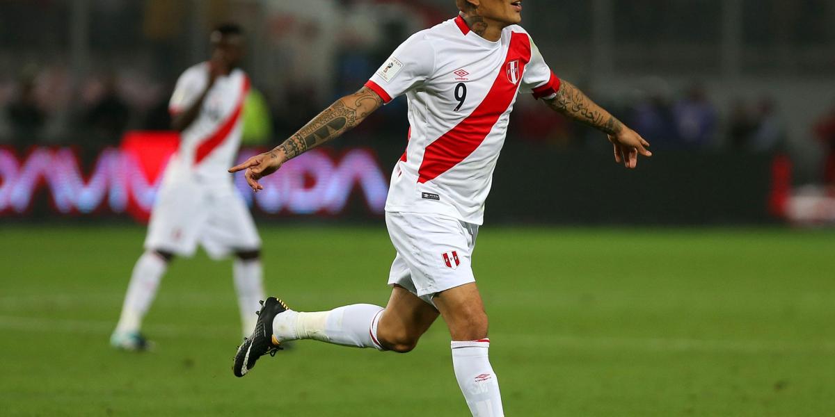 Guerreo,tras un tiro libre, le dio vida a Perú, empata 1-1 con Colombia.