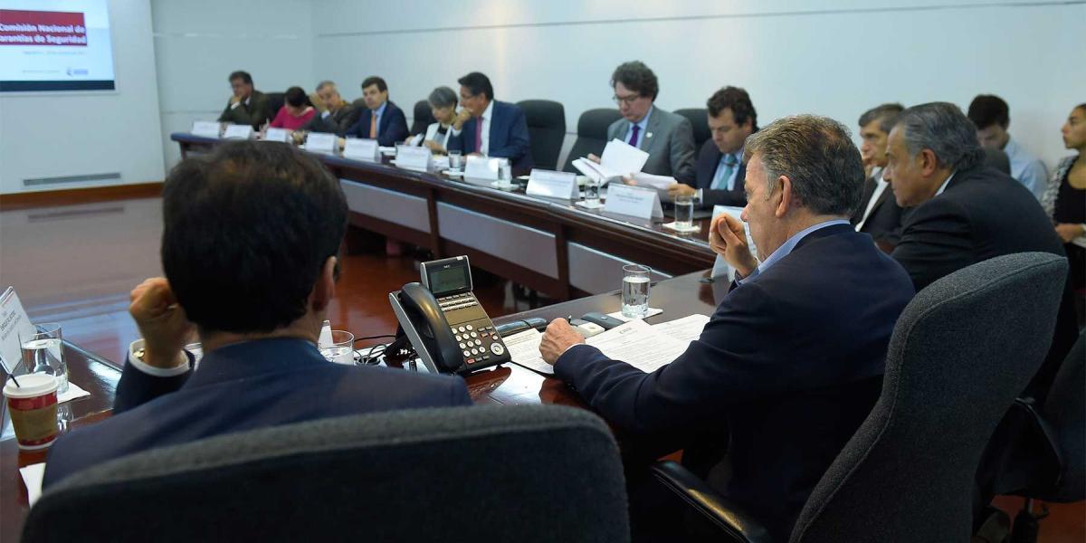 El presidente Juan Manuel Santos lideró ayer tarde, en Palacio, el análisis sobre la violencia en el litoral Pacífico.