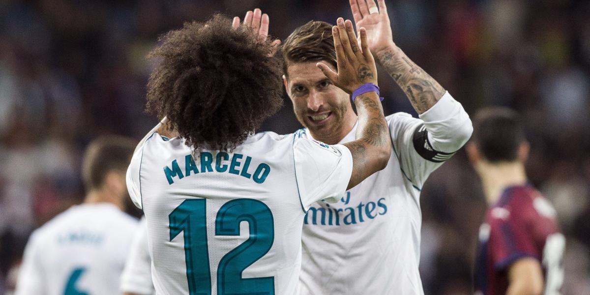 Marcelo y Sergio Ramos celebran uno de los goles.