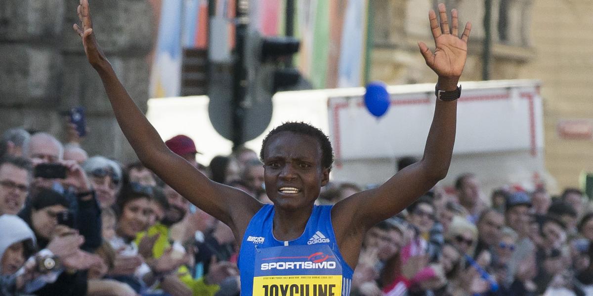 Joyciline Jepkosgei, atleta keniana.