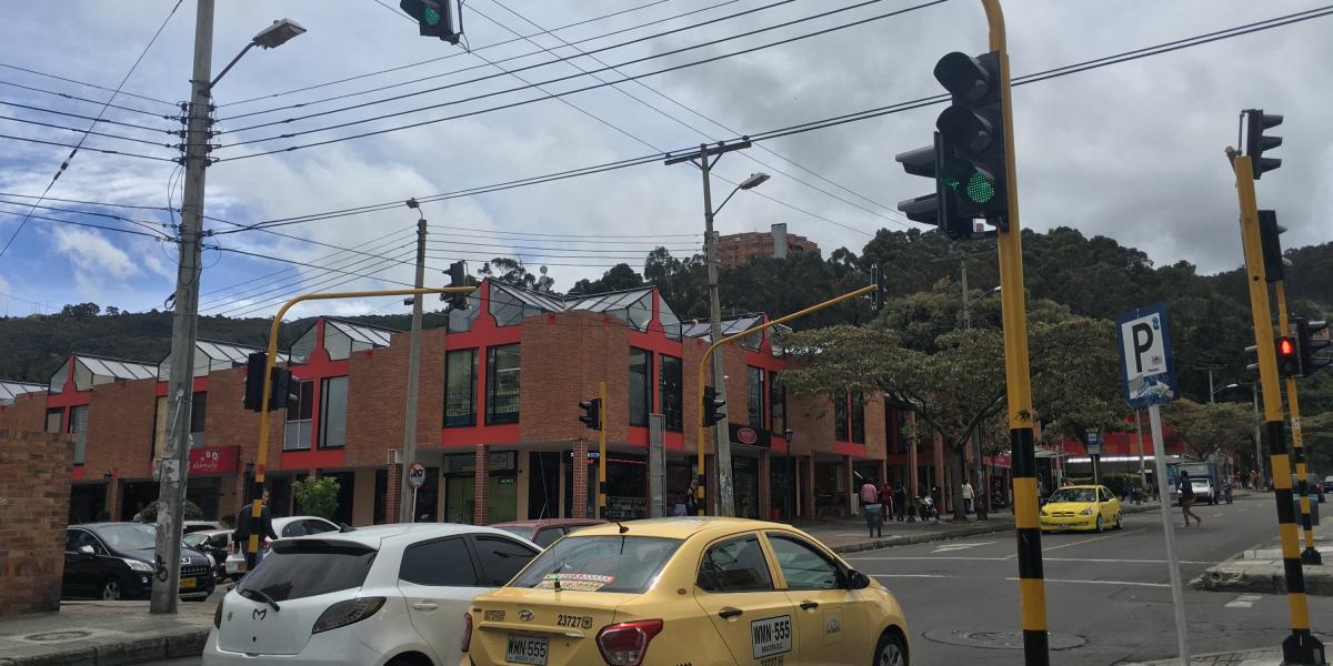 La red semafórica de Bogotá tiene tecnología de los años 80.