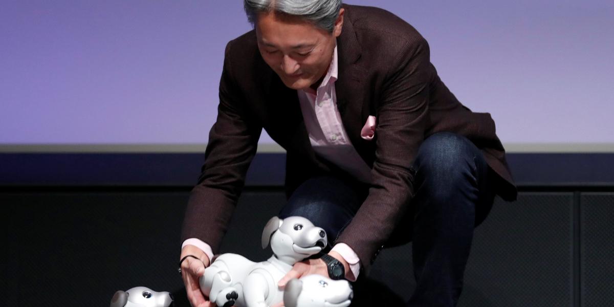Según Sony, la inteligencia y curiosidad del perro-robot fomentarán la creación de "conexiones emocionales profundas", así como de recuerdos "para toda una vida".