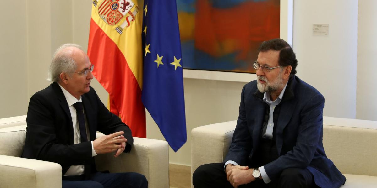 El exalcalde de Caracas Antonio Ledezma junto al presidente del gobierno español, Mariano Rajoy.