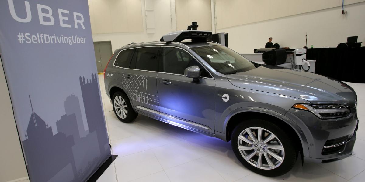 Se espera que la comercialización de estos carros autónomos comience en 2021.