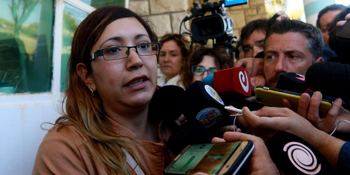 Itatí Martínez, esposa de Oscar Suárez, dijo que la Armada manipuló a las familias.