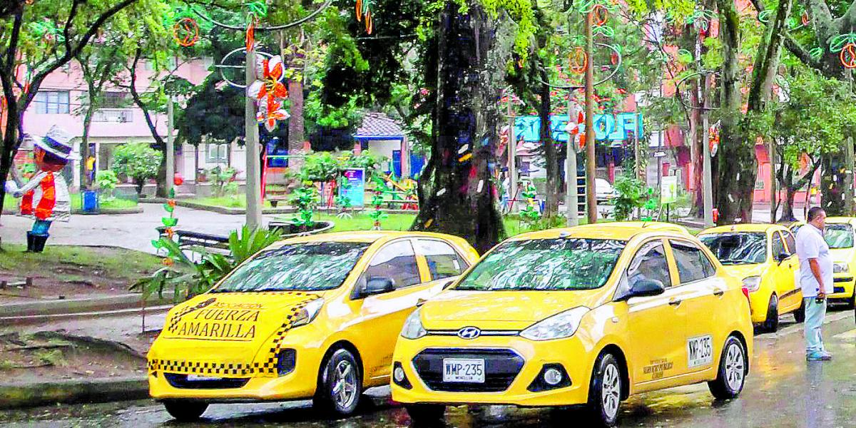 La carrera mínima de los taxis pasó de costar 5.000 a 5.400 pesos con el nuevo incremento