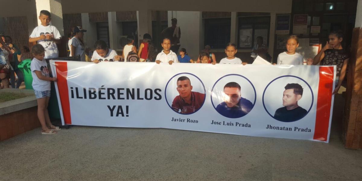 Los hermanos José Luis y Jhonatan Prada; Javier Rozo y Willinton Giraldo Salazar se encuentran desaparecidos desde el pasado 15 de noviembre.