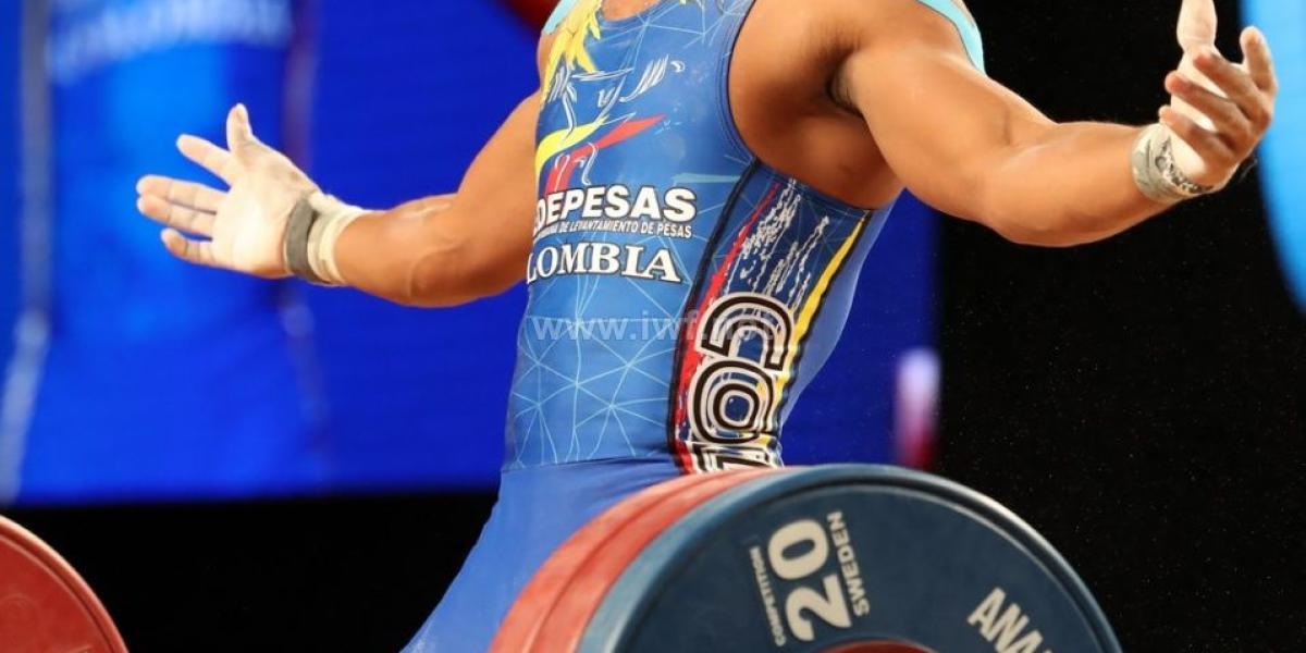 Francisco Mosquera se proclamó campeón absoluto con 300 kilos, uno más que los 299 que levantó el japonés Yoichi Itokazu, en la categoría de los 63 kg.