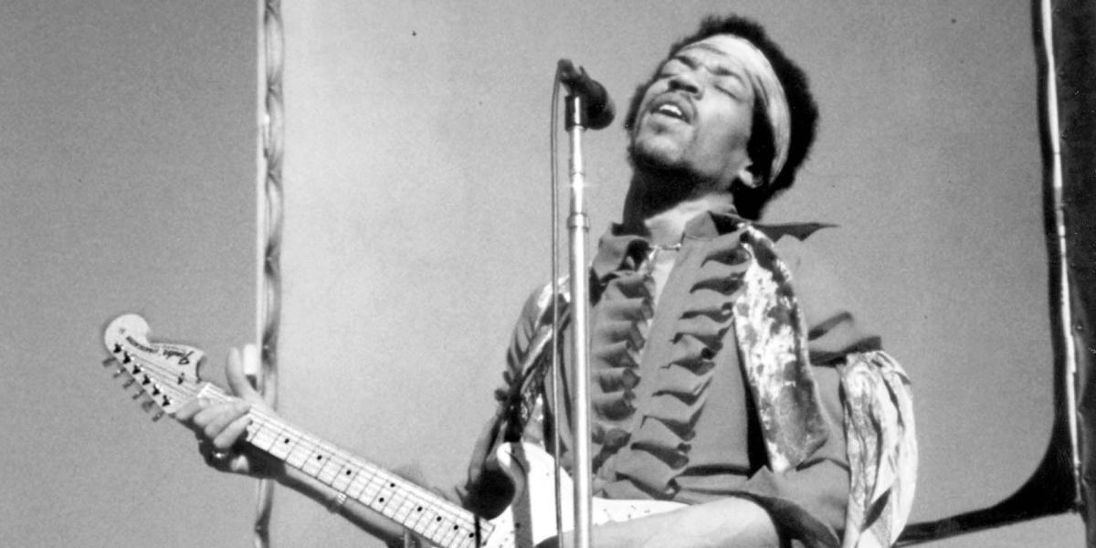 El guitarrista y cantante Jimi Hendrix.