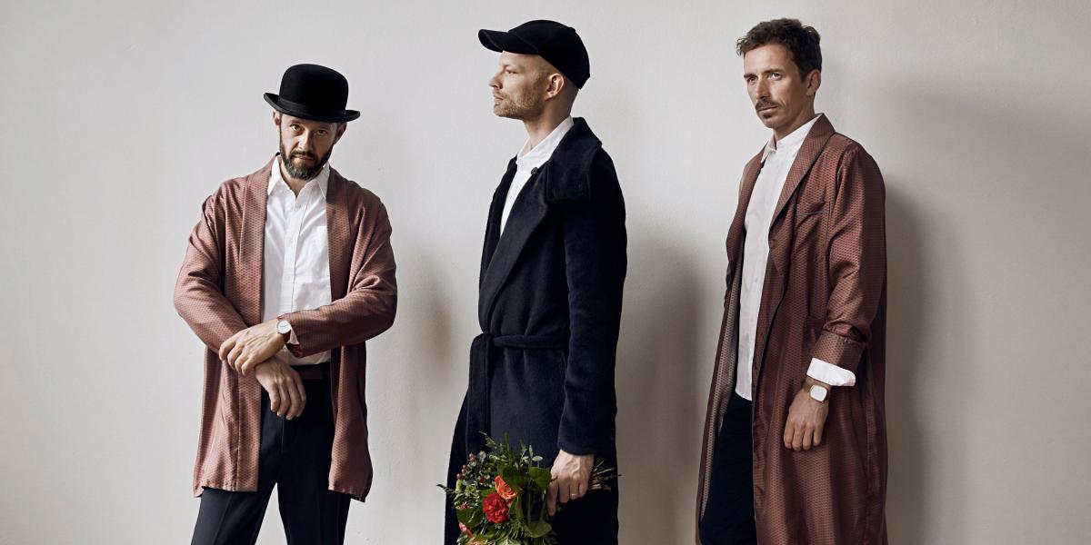 El trío danés debutó en 2005 con su álbum ‘WhoMadeWho’. Han publicado tres discos más, el último, ‘Dreams’, en 2014.