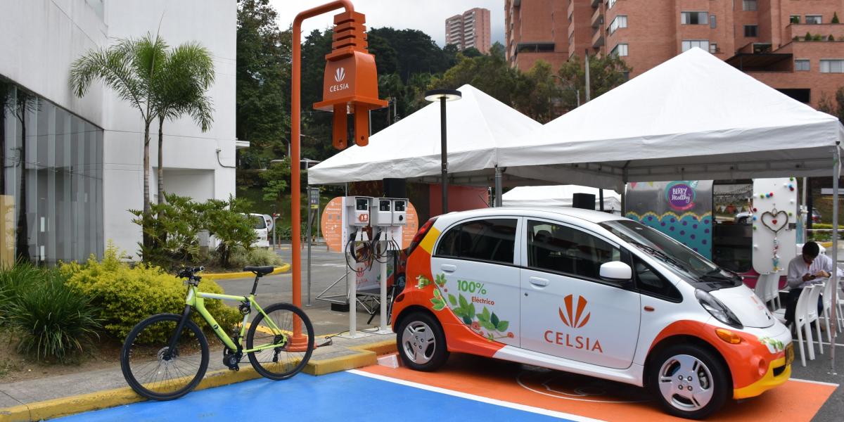 Celsia amplía su oferta en movilidad eléctrica al instalar este nuevo punto de recarga gratuita en el mall Del Este.